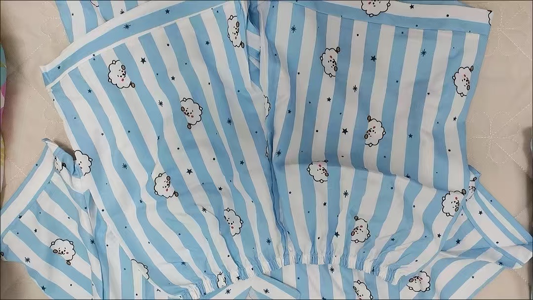 BT21 Unisex Summer Set Short S - Tippet Line ulasan dan harga